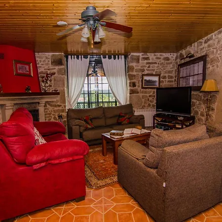 Os Carballos Country house