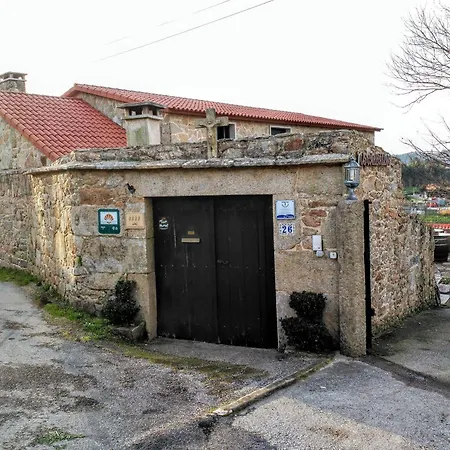 Country house Os Carballos *